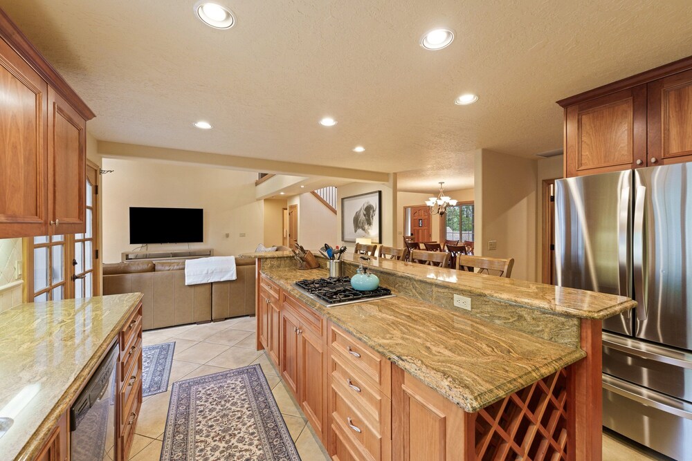 4 Tan Oak Lane 5 Bedroom Home