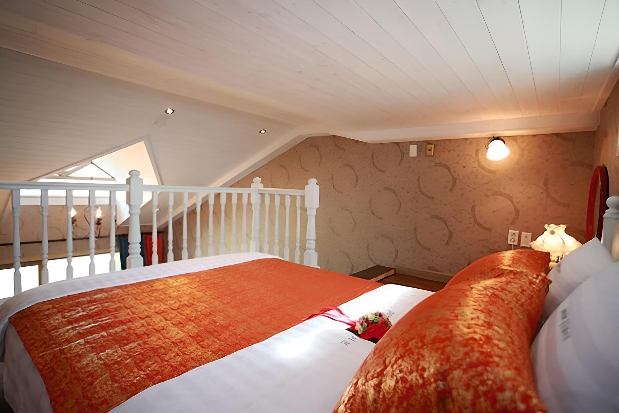 Taean Golden Wave Pension