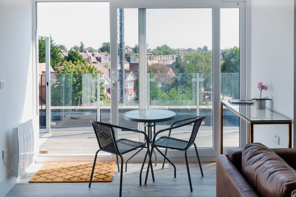 balcony