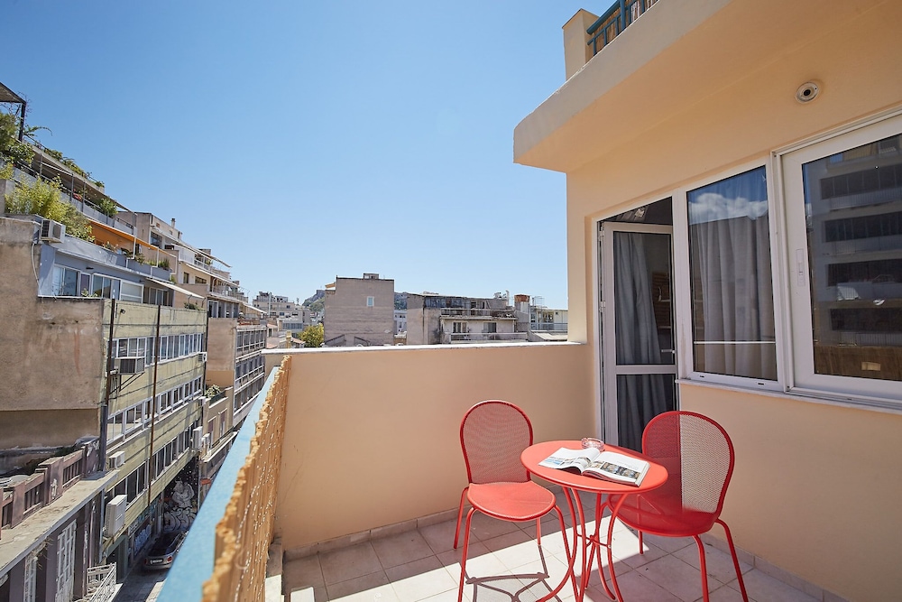 toStay Athens