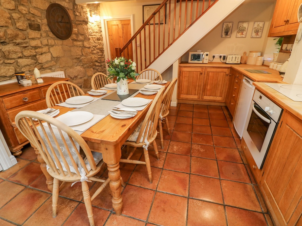 End Cottage