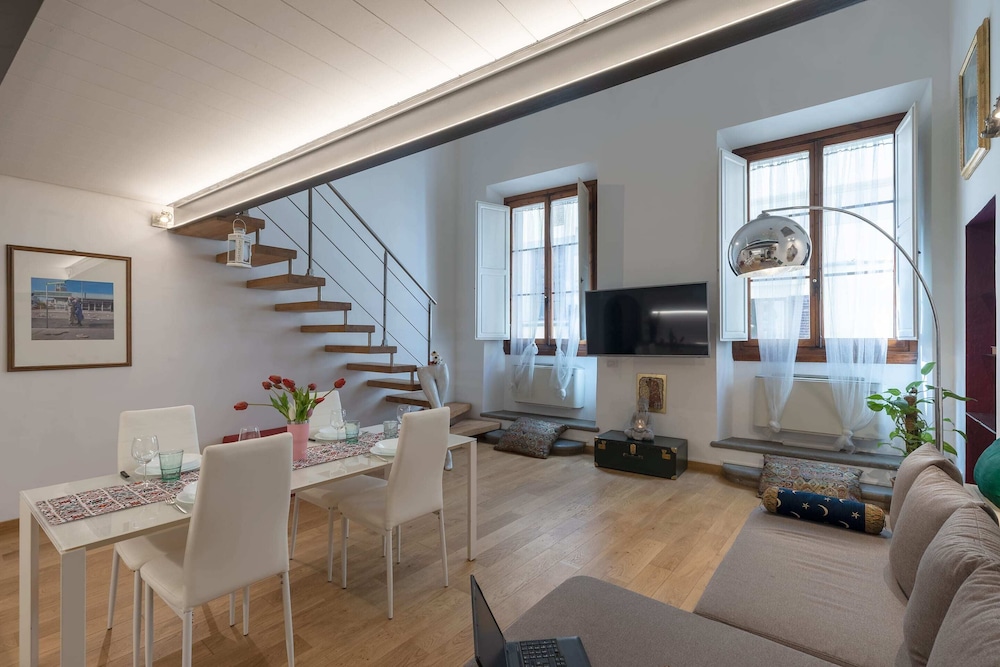 Monalda Loft 2