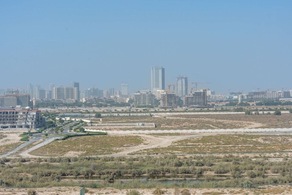 Spacious Studio in Carson C - Damac Hills