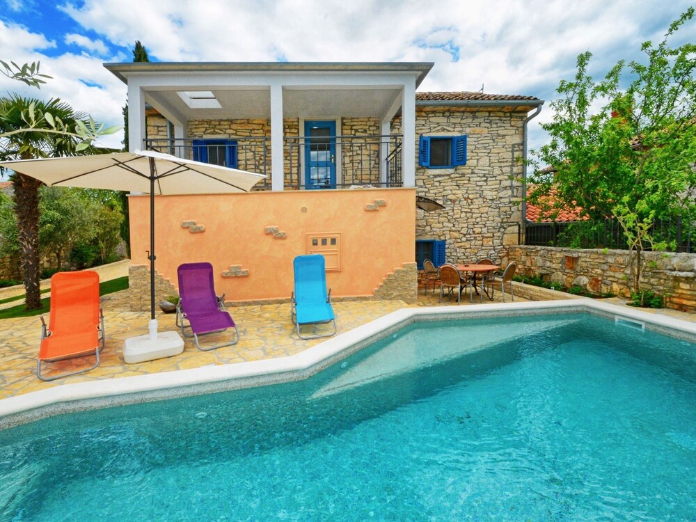 Charming Holiday Home view 5