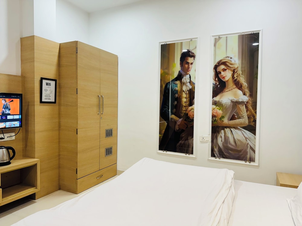 HolidayVilla & Suites Amritsar