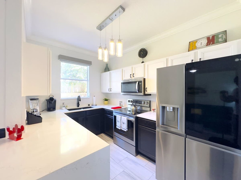 Modern 4BR Home in Regal Palms Resort Near Disney