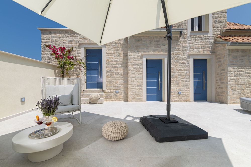 Villa Maja Aurelia in the Centre- Romantic studio apartment
