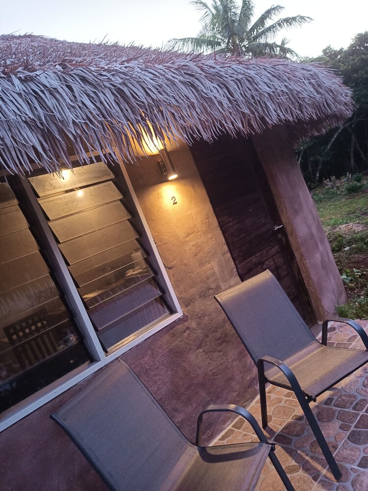 Mahina Lodge
