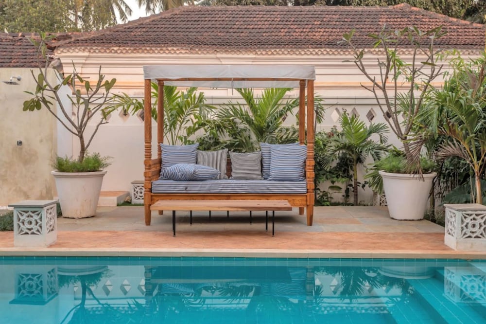 Casa Brilhante - 4BR Villa w Private Pool Garden