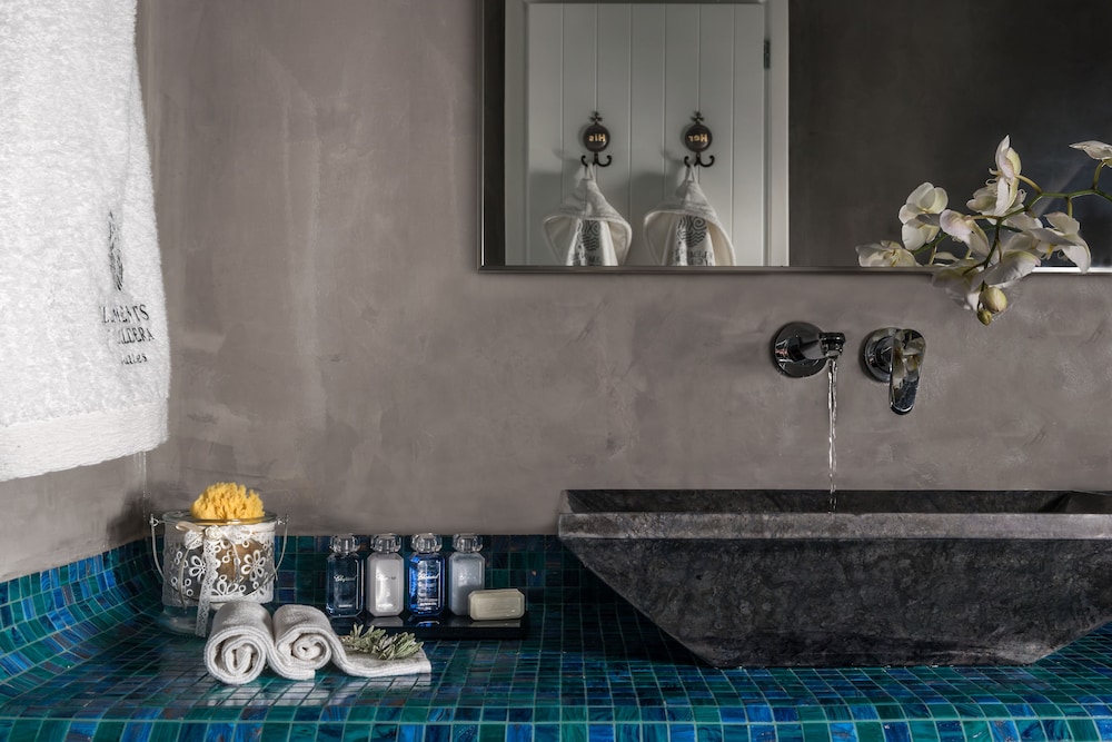 Elements of Caldera Suites