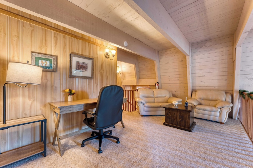 Lundy Bearden Serene Tahoe Retreat With Deck, Fireplace, and Forest Views