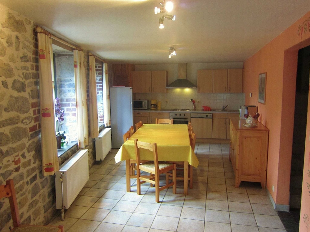 Photo 24