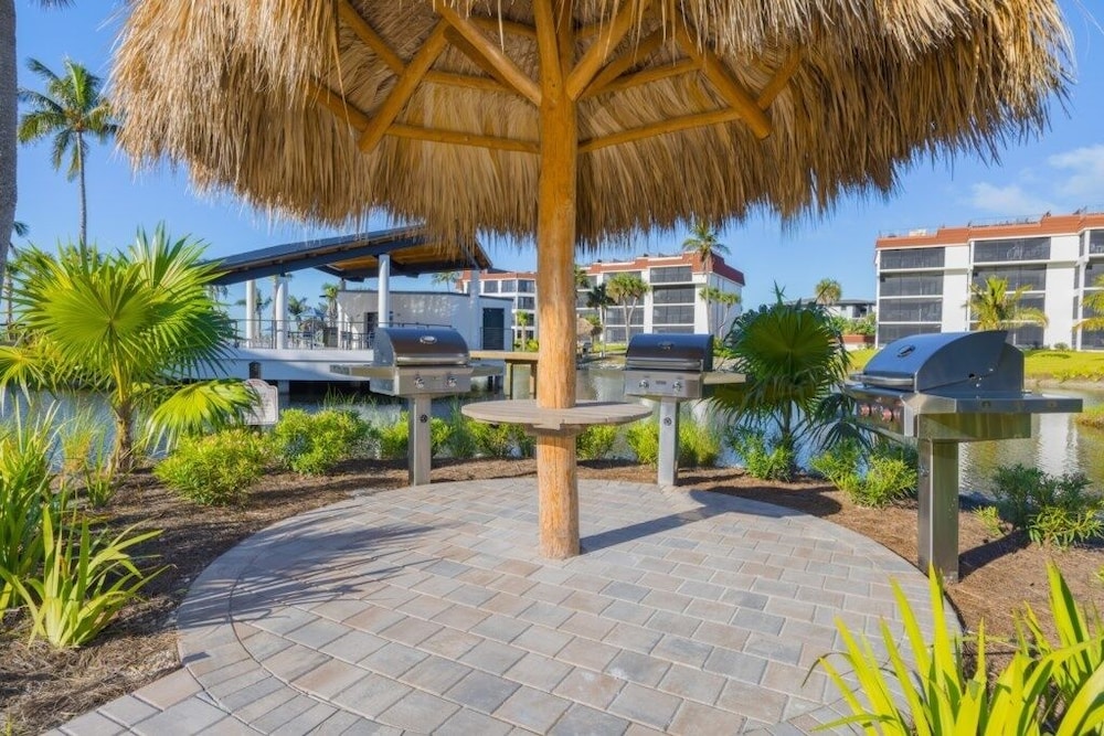Pointe Santo A44 3 Bedroom Condo