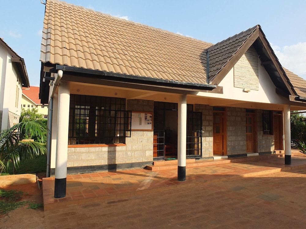 Afrika Lodges - Voi