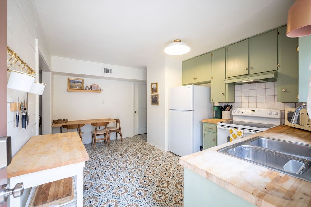 Rosedale Bungalow