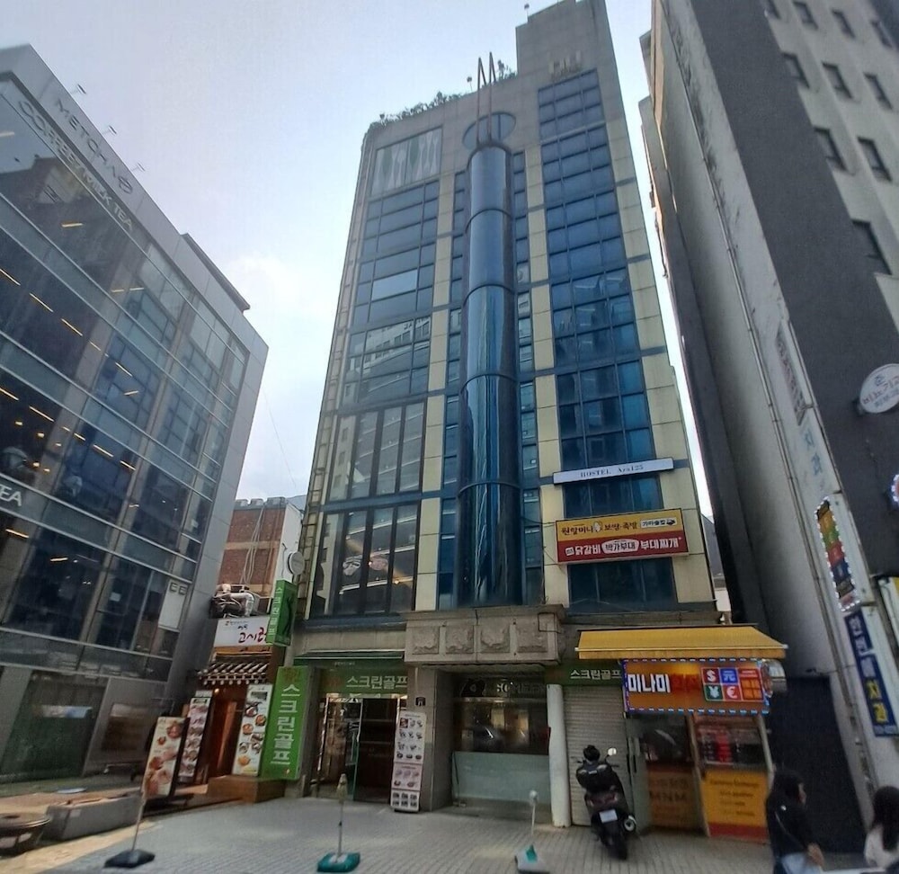 ARA125 73