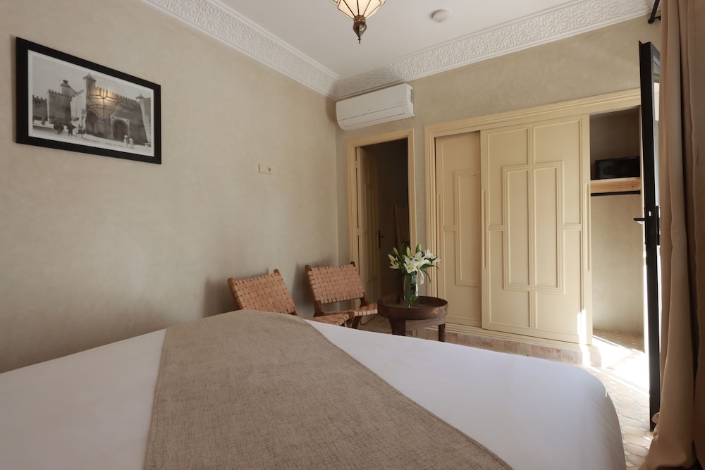 Riad Valentine