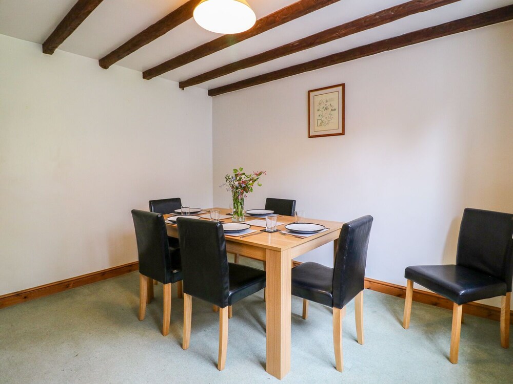 Cherry Tree Cottage view 4