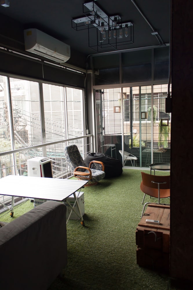 lounge