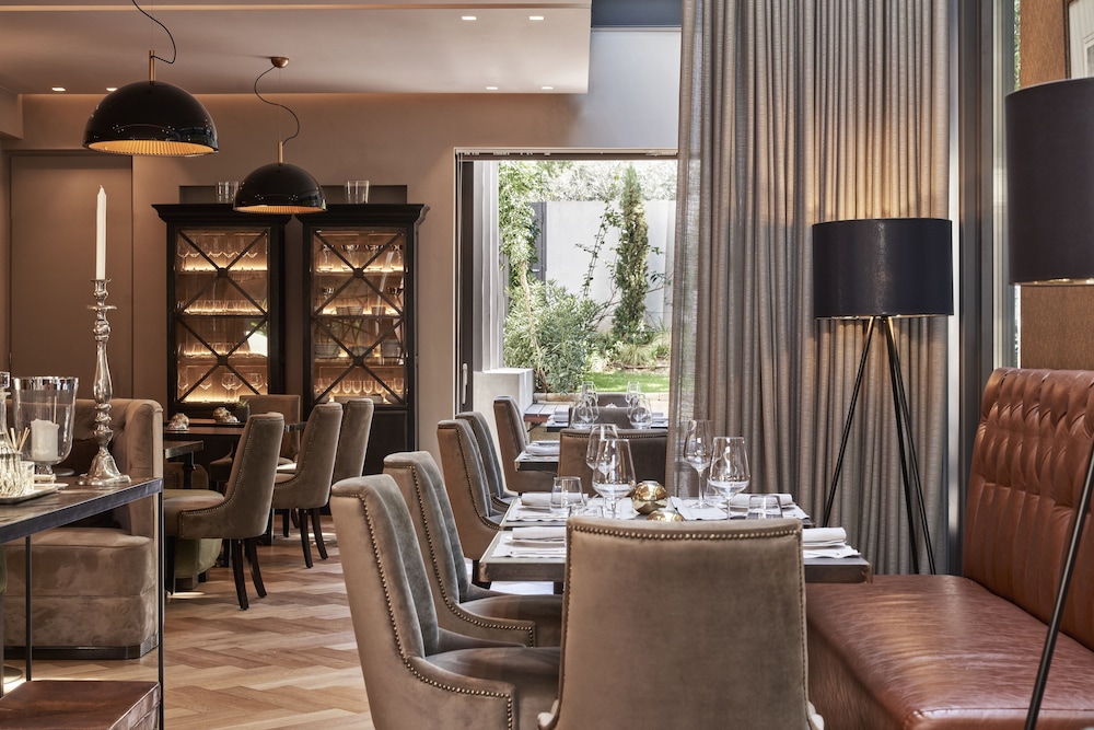 Glyfada Vacations - Sea View Hotel - Property Image 9