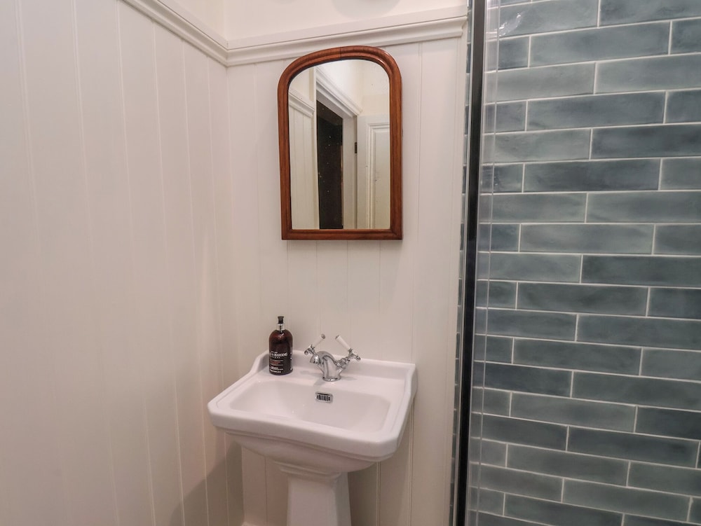 Roding Cottage