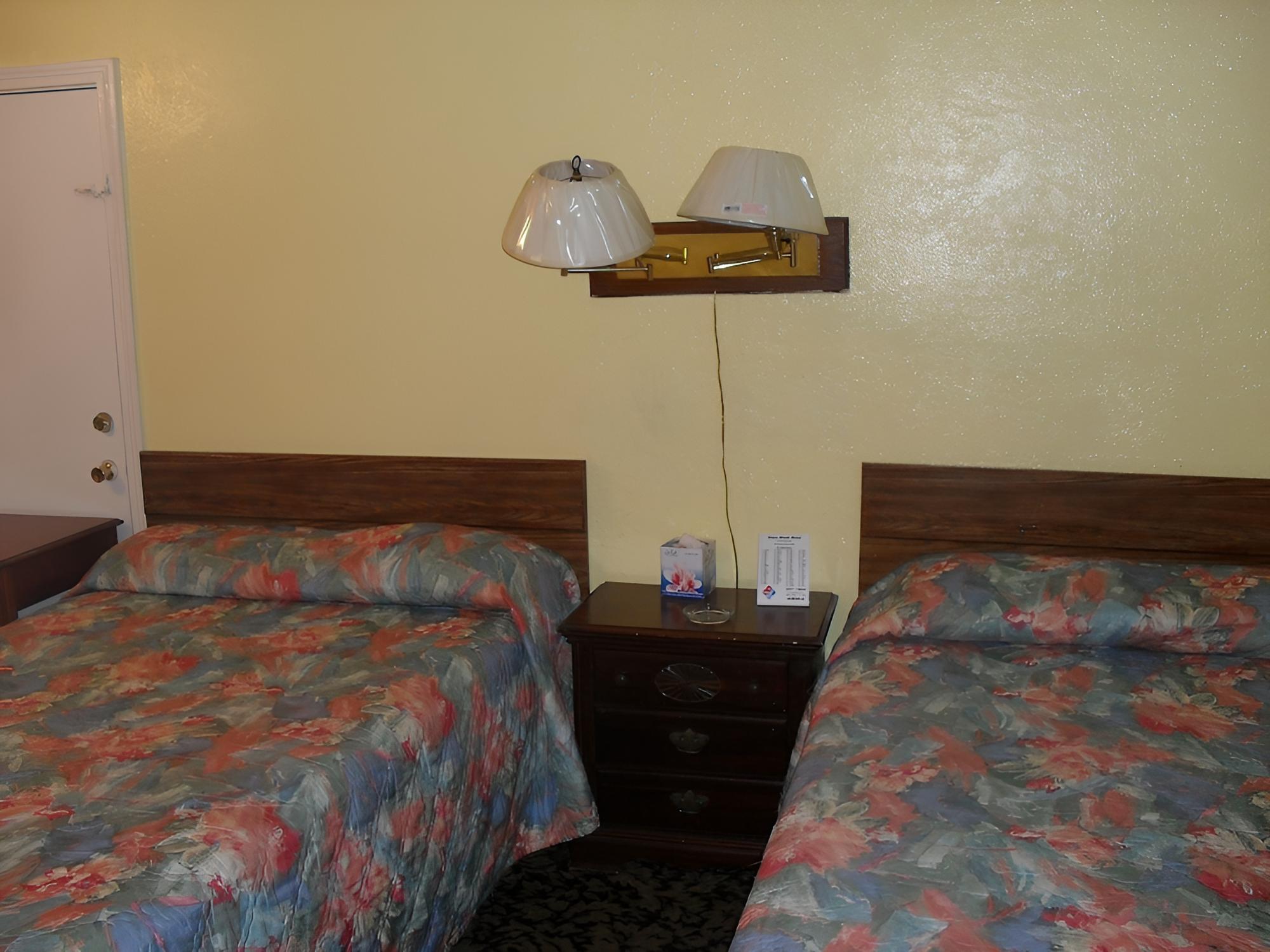 Shore Winds Motel