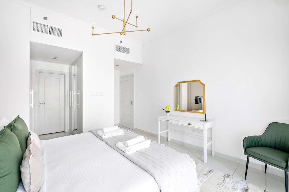 Silkhaus Beach Walking Distance Dubai Marina