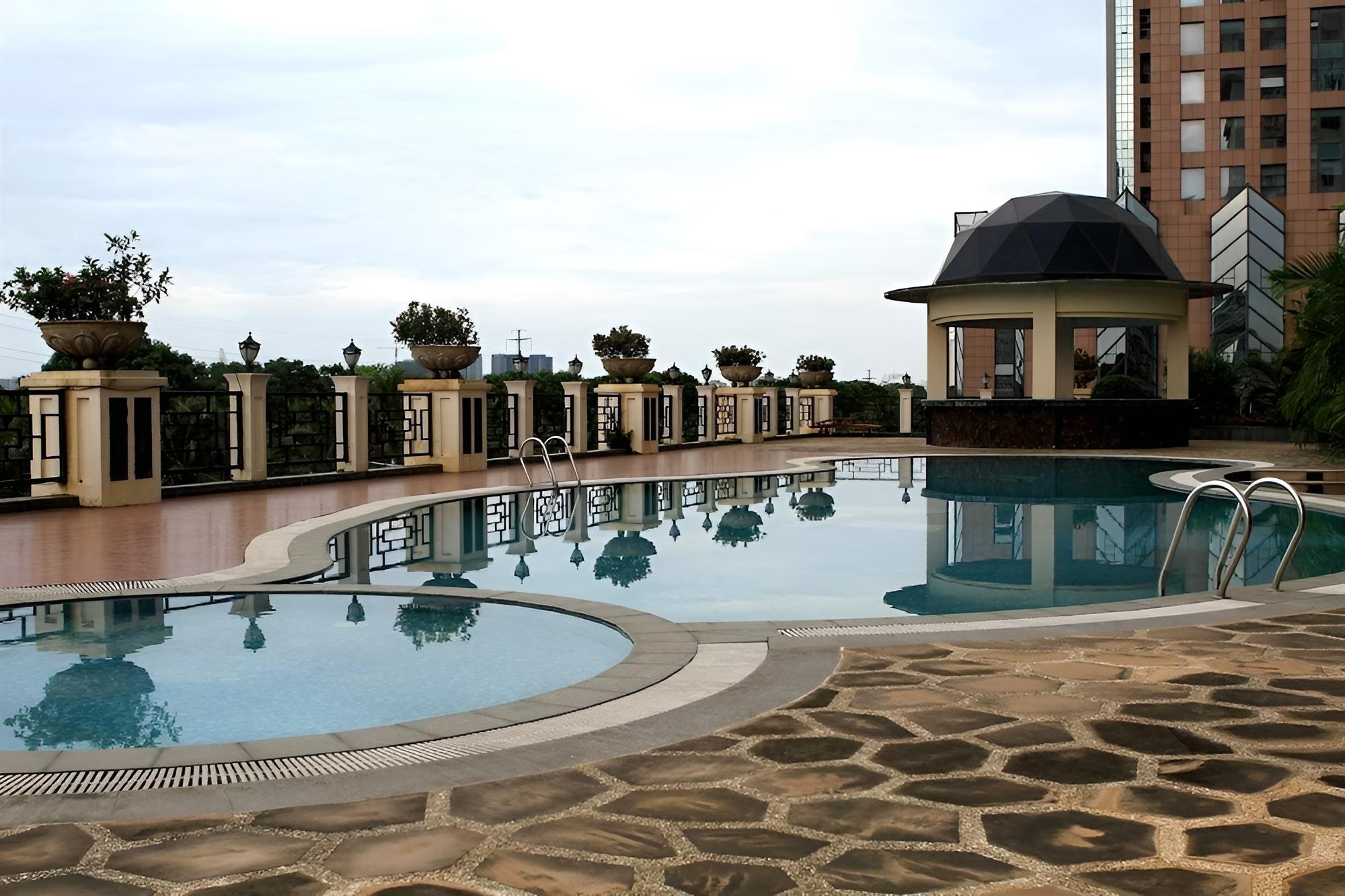 Golden Lotus Herton Seaview Hotel - Haikou