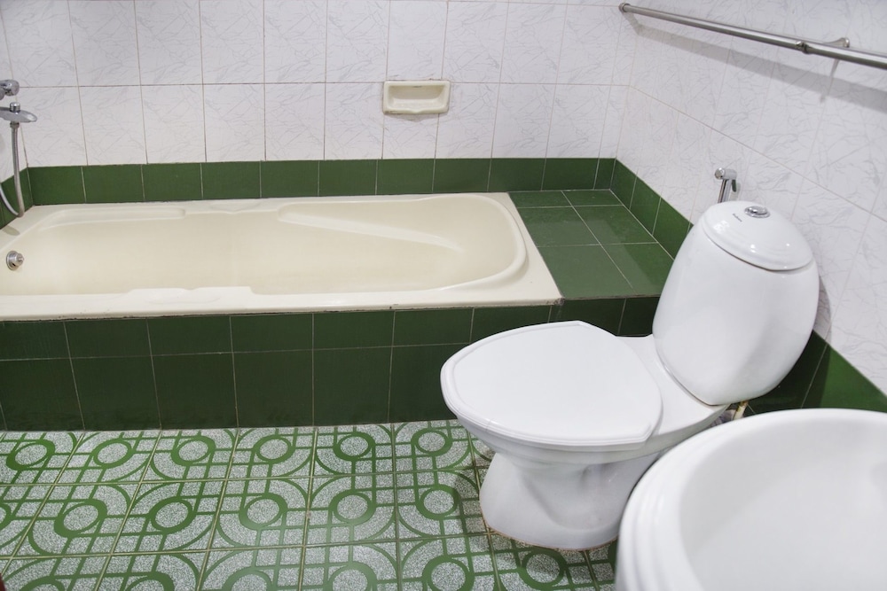 GuestHouser 1 BR Bed & Breakfast