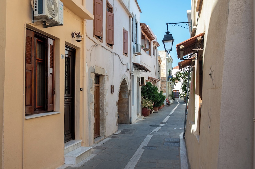 Old Town Rhapsody