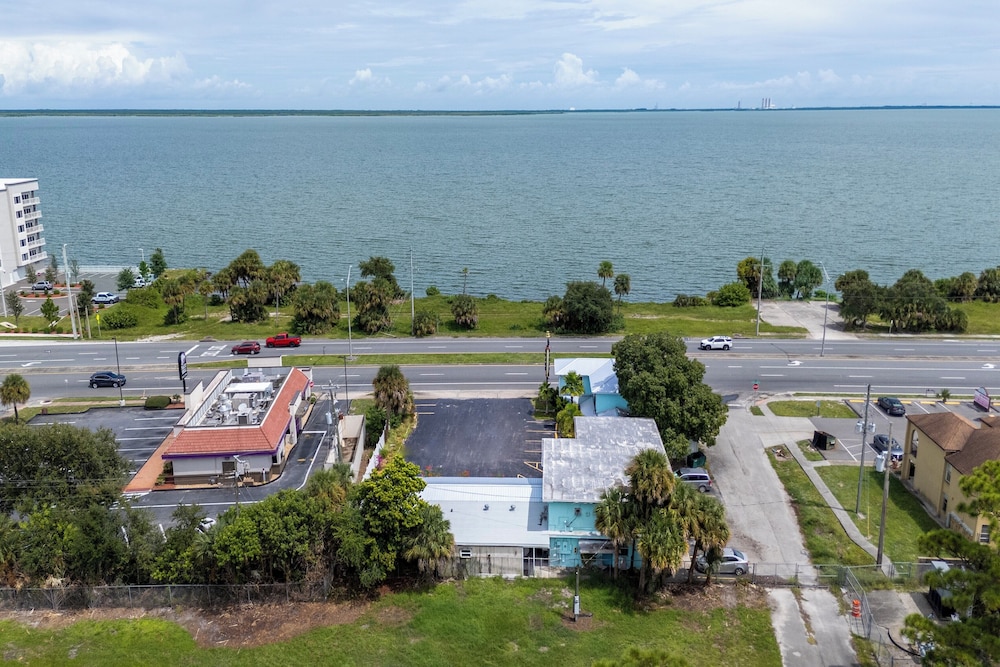 Siesta Motor Inn By Townhouse Kennedy Space Center Titusville I 95