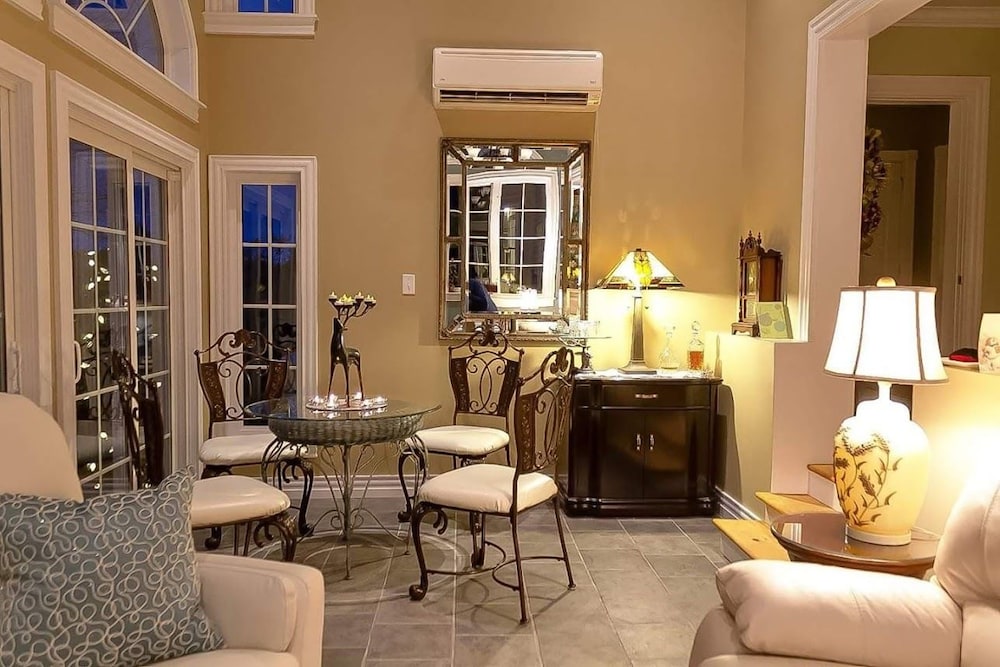 The Briarwood B&B