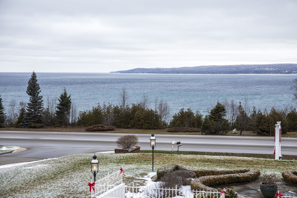 Bay Inn of Petoskey, photo 41