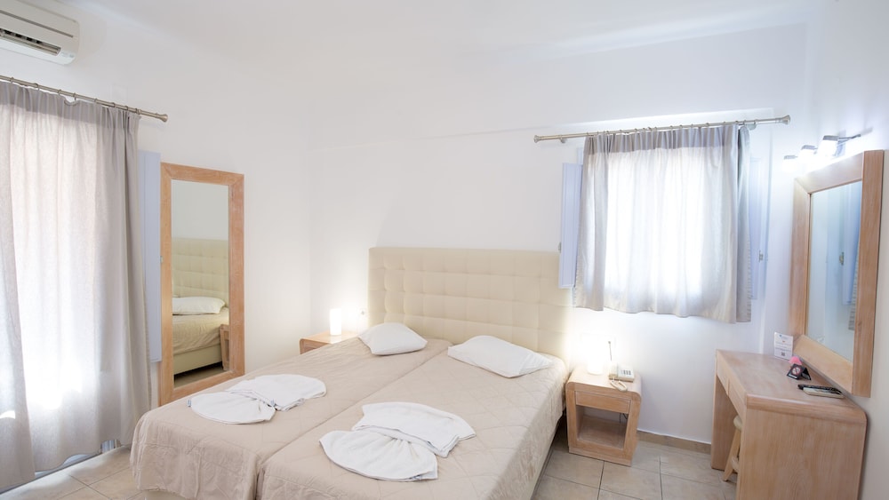 Erato Apartments