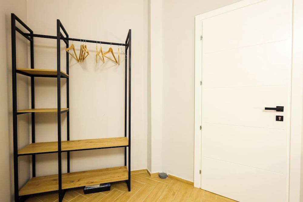 Grandstay Central 102