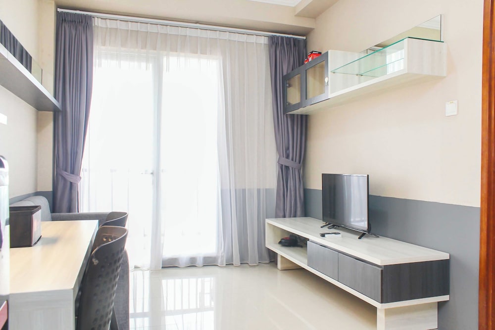 Comfort And Cozy Living 1Br At Signature Park Grande Apartment