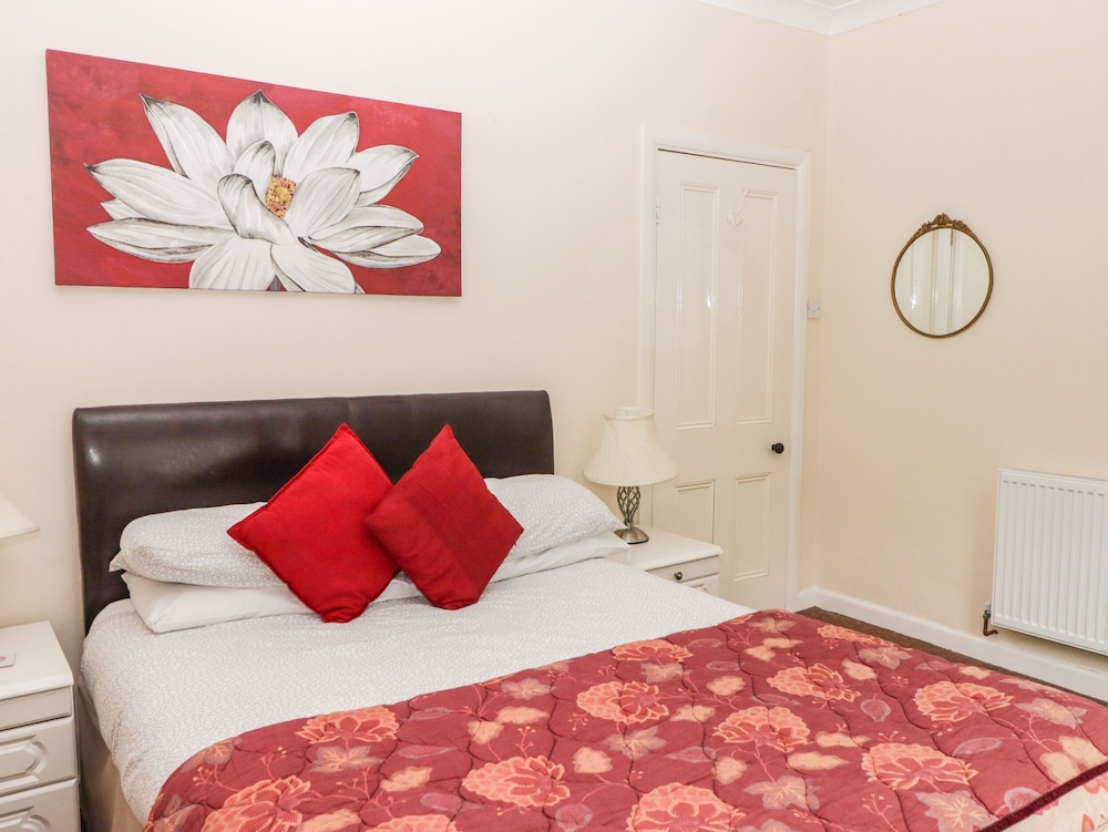 Gwylan Apartment view 4