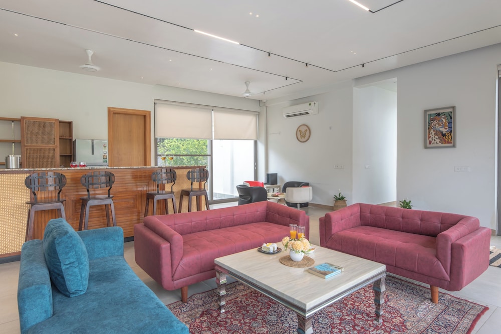 The Nivaas Villa Bonita