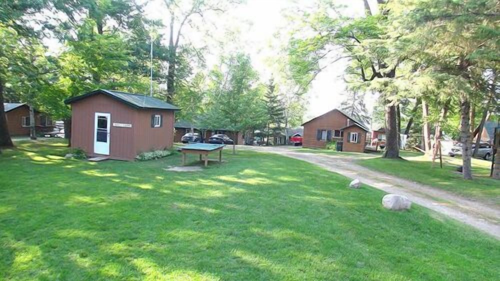 Woodland Beach Resort