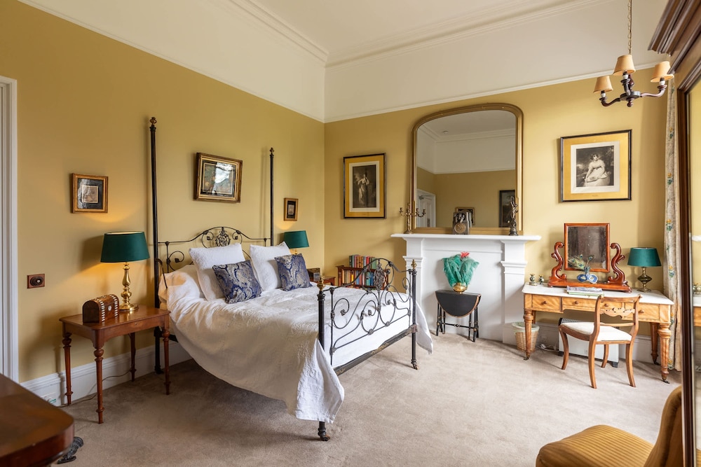 Errol Park - Grand Stately Home Views