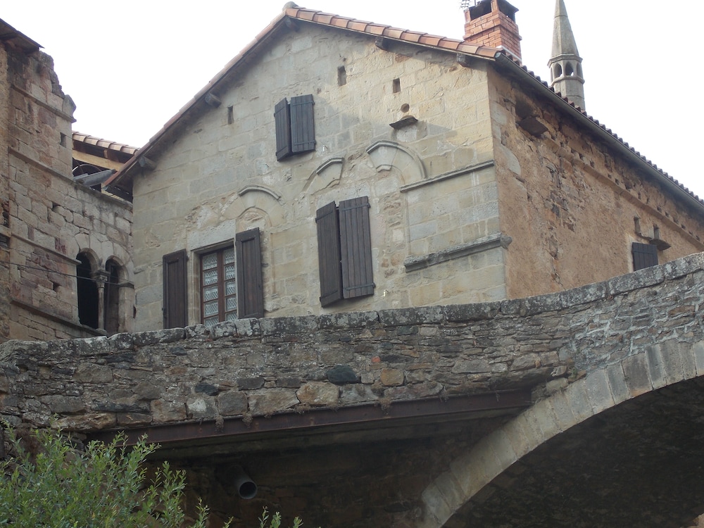 Le Cintrium