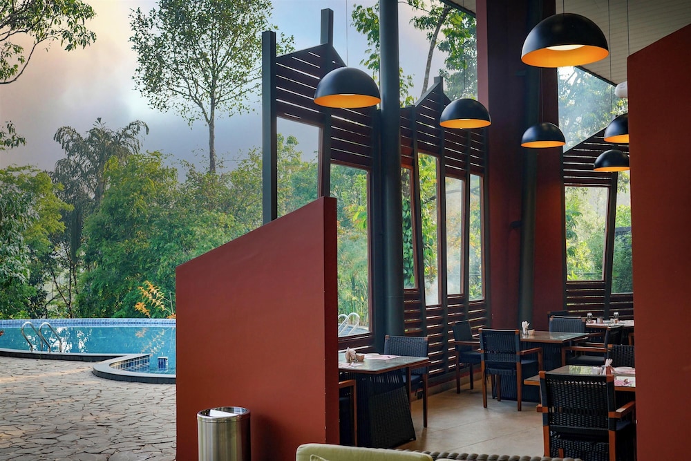 Vyna Hillock Resort and Spa