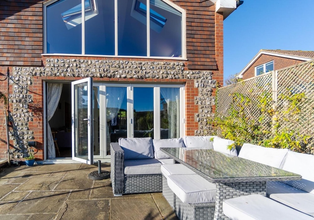 Sussex Retreat By My Getaways view 4