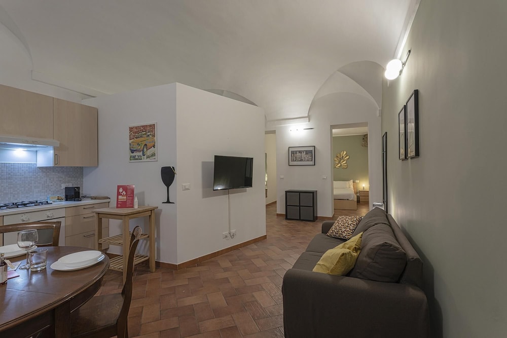 Genoa Vacations - Vegetti Twins Apartment B by Wonderful Italy - Property Image 12
