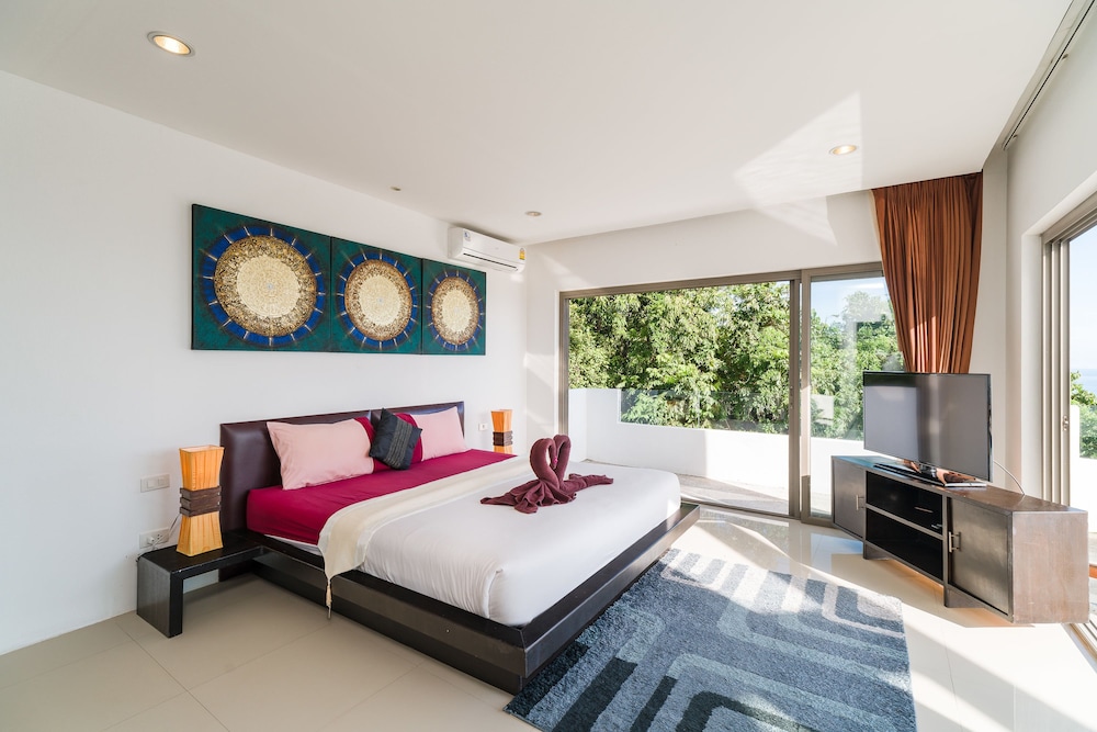 Tropical Sea View Villa