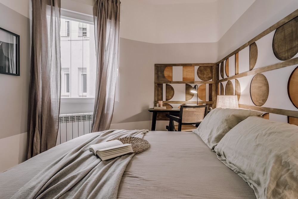 Tupiza - 3 Bedrooms and Office in Goya