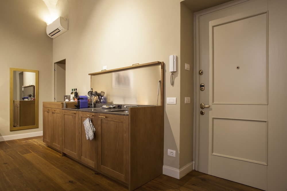 Hemeras Boutique House Aparthotel Duomo