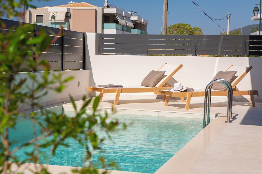Pomaria Boutique Residences