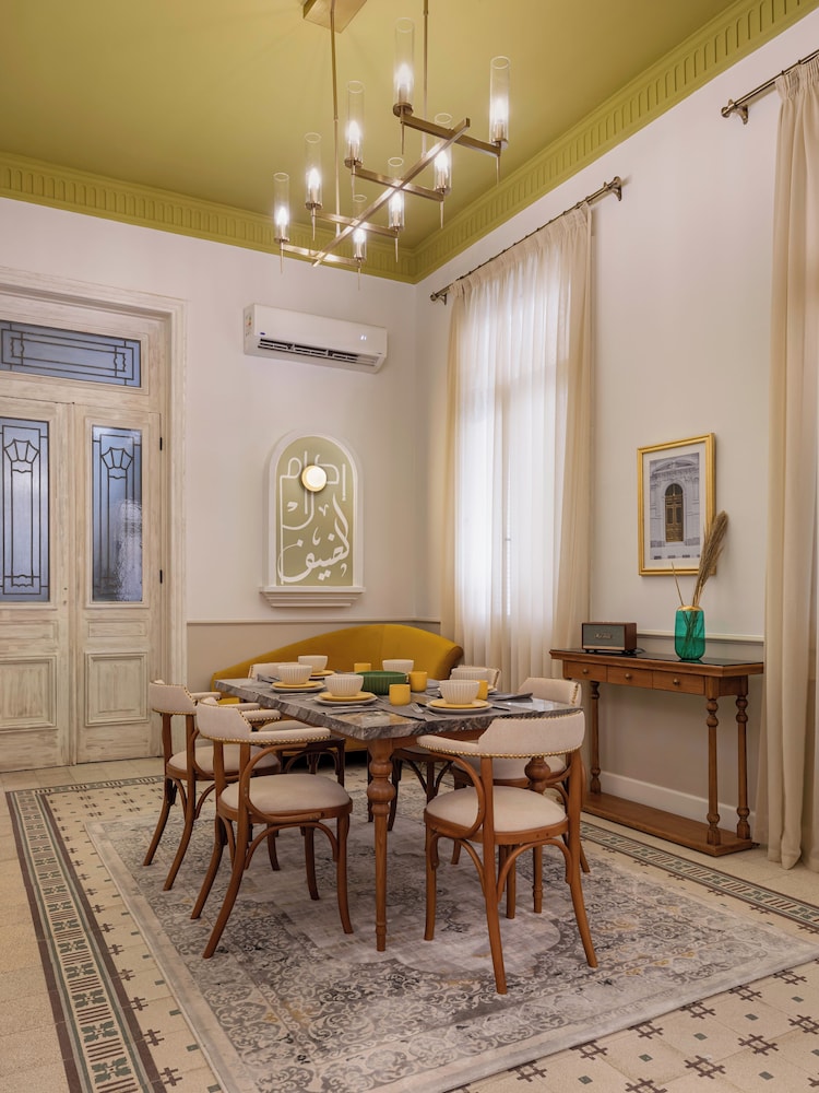 Boutique Residence Layal-Lemon Spaces