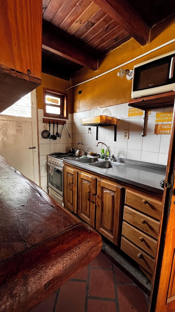 Hebes House Hostel
